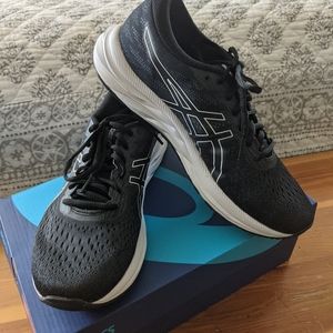 Women's Asics Shoes